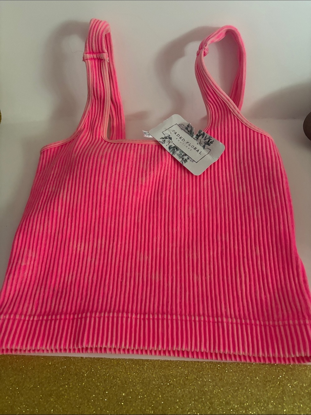 Zenana L/XL Bright vintage wear Pink Ribbed Cropped Tank